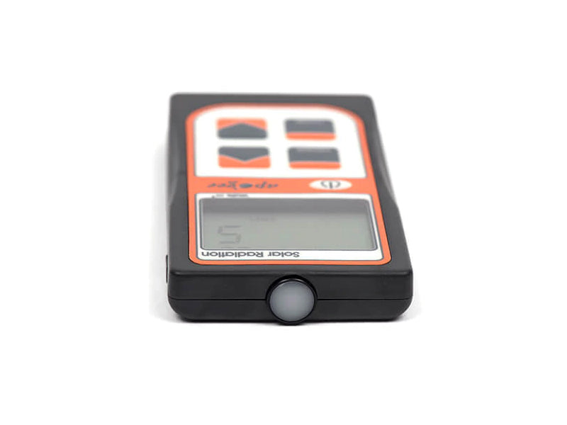 MP-100: Pyranometer Integral Sensor with Handheld Meter